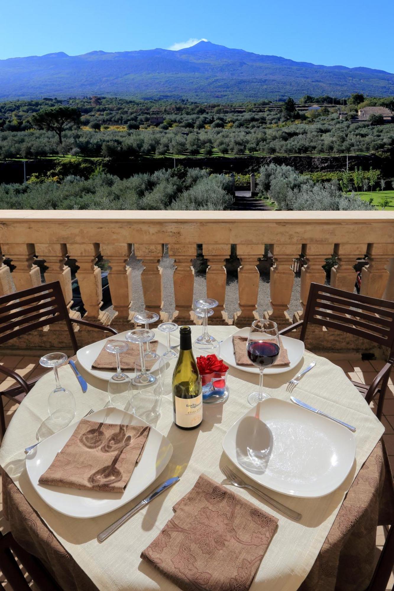 Pensjonat Feudo Vagliasindi -Wine Experience- Randazzo Zewnętrze zdjęcie